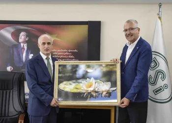 Başkan Özkan’dan Şayan’a ‘hayırlı olsun’ ziyareti