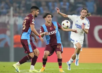 Trabzonspor şampiyonlar ligi play-off ilk maçında FC Kopenhag’a 2-1 yenildi