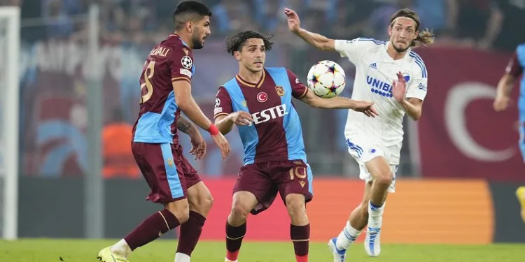 Trabzonspor şampiyonlar ligi play-off ilk maçında FC Kopenhag’a 2-1 yenildi