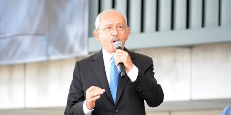 “Sandığa gideceğiz ve oylarımızı kullanacağız”