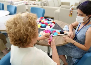 Alzheimer hastaları bu evde artık gece de konaklayabilecek