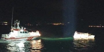 Çanakkale Boğazı’nda tanker ile tekne çarpıştı