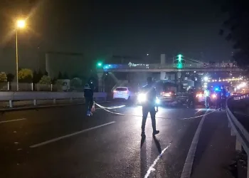 Kocaeli’de TIR’ın çarptığı 17 yaşındaki genç öldü