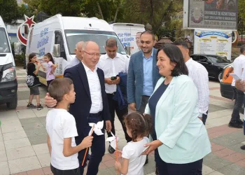 ‘Yüz yüze gönül gönüle’ ziyaretleri Orhangazi’de