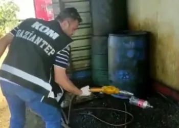Gaziantep’te 3 bin 300 litre kaçak akaryakıt ele geçirildi