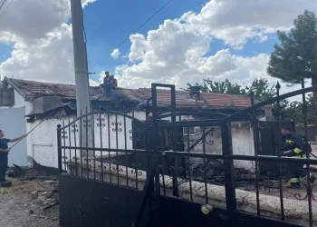 Konya’da tüp patlayan ev kullanılamaz hale geldi