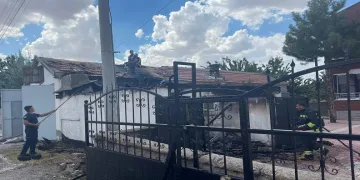 Konya’da tüp patlayan ev kullanılamaz hale geldi