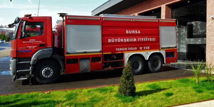 Bursa Büyükşehir Belediyesi 85 itfaiye eri alacak