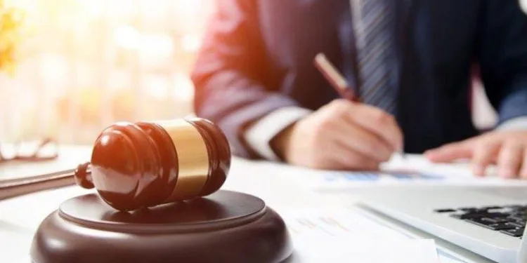 Yargıtay: Müdürlere fazla mesai verilmez