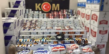 Samsun’da 472 bin 800 dal makaron ele geçirildi