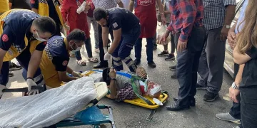 Zonguldak’ta yolcu minibüsü yaşlı adama çarptı