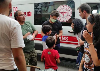 Kocaeli’de akıl almaz kaza