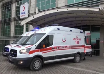 Kırıkkale’de çatıdan düşen işçi ağır yaralandı