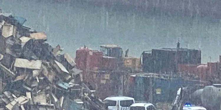 İzmir’de deniz kıyısında erkek cesedi bulundu