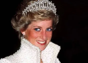 Prenses Diana 25. ölüm yıl dönümünde Paris’te anıldı