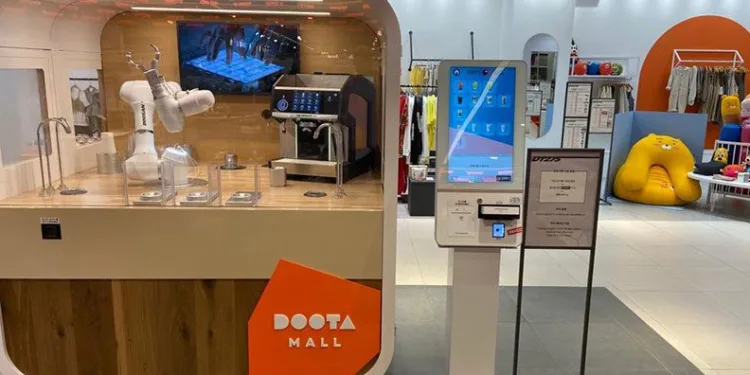Kore’de robotlar, garsonları işsiz bırakıyor