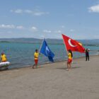 Mavi bayrak Bursa İznik'te dalgalanmaya başladı