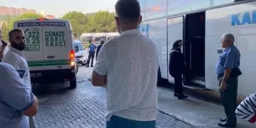 Otobüste kalp krizi geçiren yaşlı kadın yaşamını yitirdi