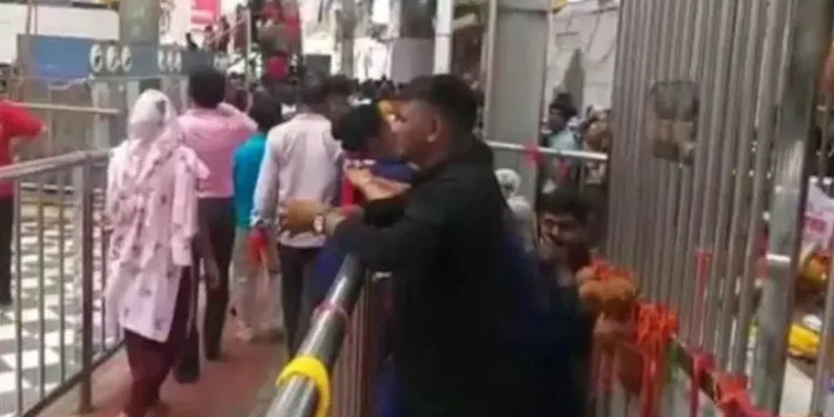Hindistan’da Khatu Shyam Tapınağı’nda izdiham: 3 ölü
