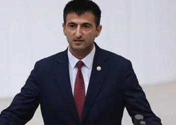 AK Parti’ye katılacak iddialarına Çelebi’den açıklama