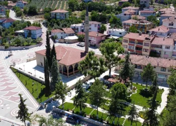 Bilecik’te 3,5 asırlık cami ve kervansaray ziyaretçilerini ağırlıyor