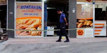 ‘Ekmek yok’ diyen fırıncıyı öldürdü