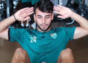 Bursaspor hazırlıklarını sürdürüyor