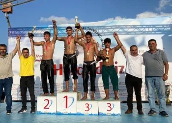Bursa Büyükşehir güreşçilerinden 9 madalya