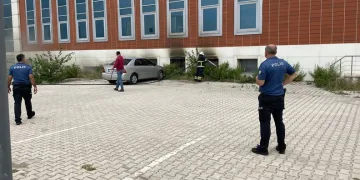 İskenderun Adliyesi’nde yangın