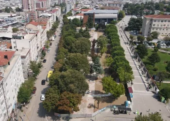 Bursa Yıldırım’ın yeni meydanında sona doğru