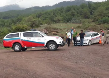 Hatay’da işçileri taşıyan pikap dereye uçtu: 3 ölü