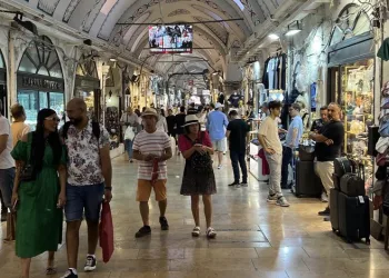 İstanbul temmuzda son 10 yılın turist rekorunu kırdı