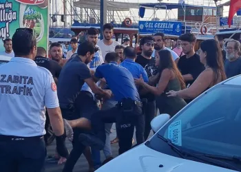 Bodrum’da iki grup birbirine girdi