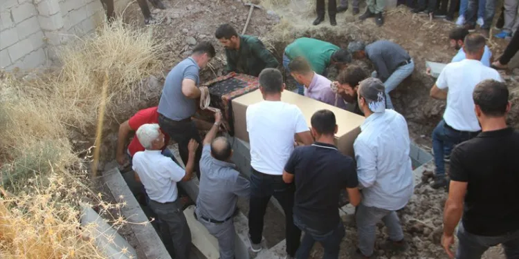 Şırnak’taki aile katliamında cenazeler defnedildi