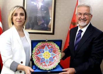 Turgay Erdem’den Nilüfer İlçe Emniyet Müdürü’ne ziyaret