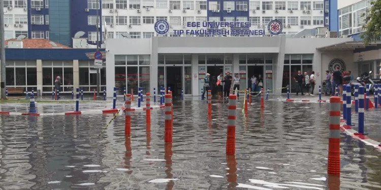 İzmir’de metrekareye 49,3 kilogram yağış düştü