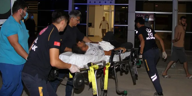 Manisa’da düğünde kavga: 2’si ağır 11 yaralı