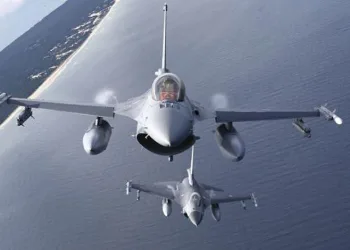 Türk F-16’larına Yunan tacizi