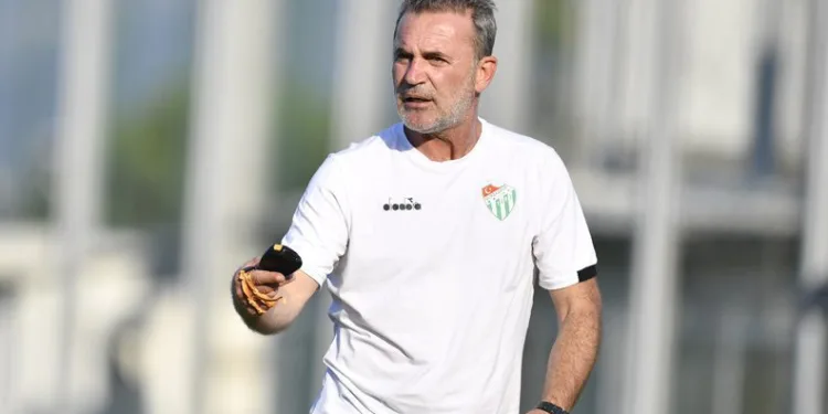 Bursaspor’da as kadro oluşturulmaya çalışılıyor