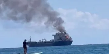 Antalya’da yakıt yüklü gemide yangın
