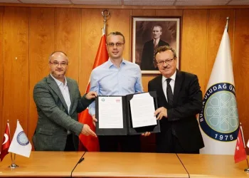 BUÜ ve BİM arasında işbirliği protokolü