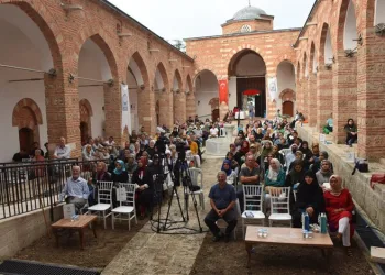 Yıldırım Yaz Akademisi mezunlarını verdi
