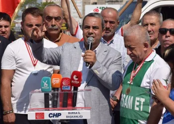 CHP Bursa’dan T2 hattı eleştirisi