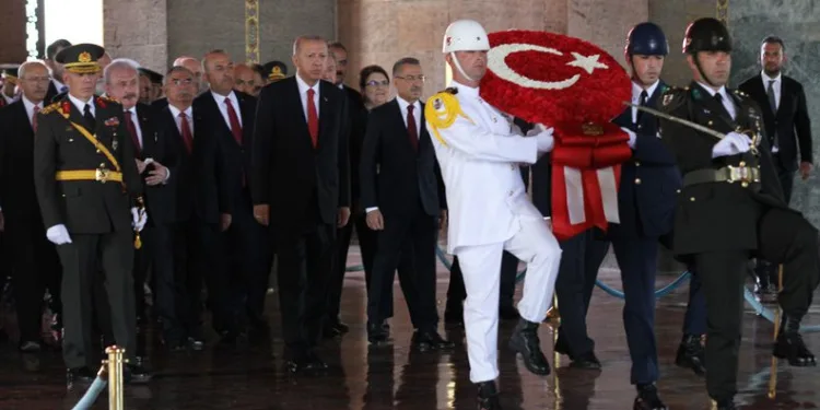 Cumhurbaşkanı Erdoğan Anıtkabir’de