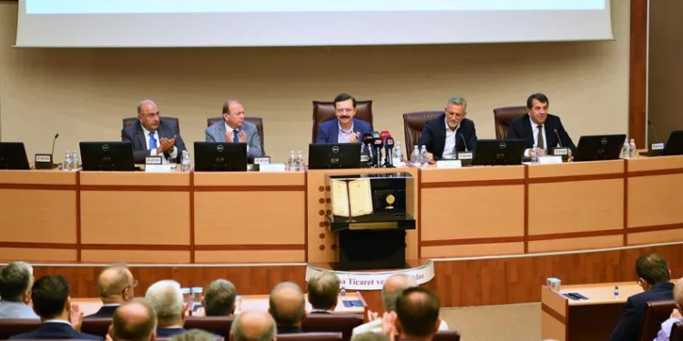 TOBB Başkanı Bursa iş dünyası ile buluştu