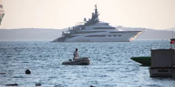 Jamaikalı milyarderin lüks yatı Bodrum’da