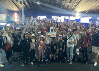 İnegöllü gençlerden TEKNOFEST çıkartması