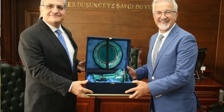 Başkan Erdem’den Kaymakam Özarslan’a ziyaret
