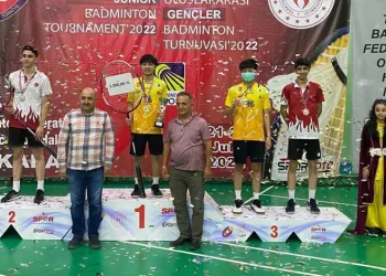 Osmangazili genç raket üçüncü oldu