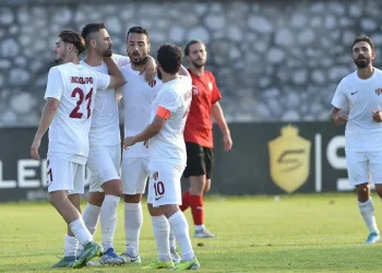 İnegölspor, Diyarbekirspor ile oynadığı hazırlık maçında 3-1galip geldi.